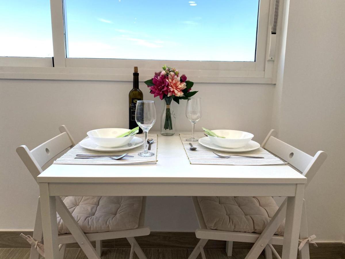 Residencial Santa Justa - Vacacional Sevilla ภายนอก รูปภาพ