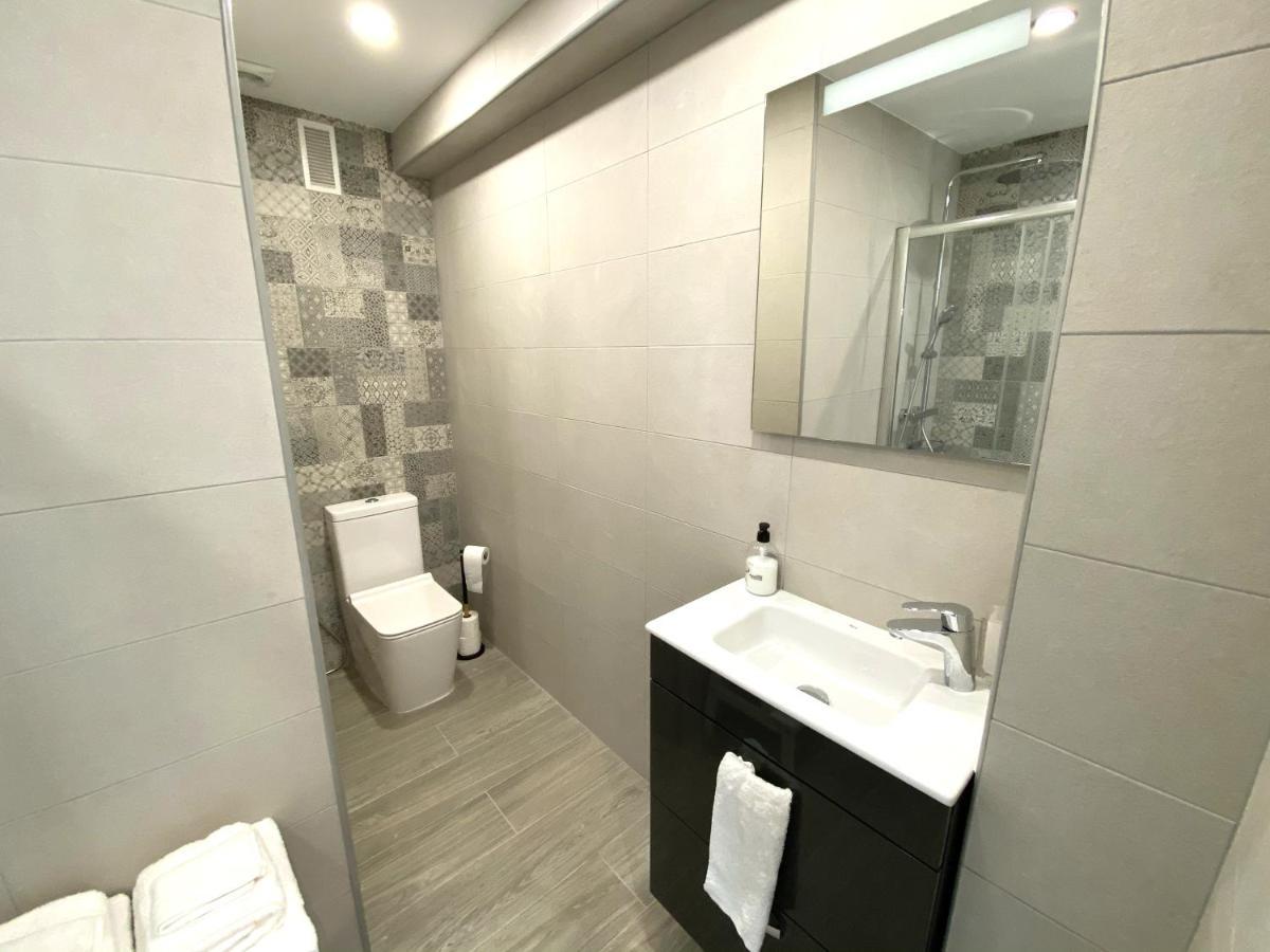 Residencial Santa Justa - Vacacional Sevilla ภายนอก รูปภาพ